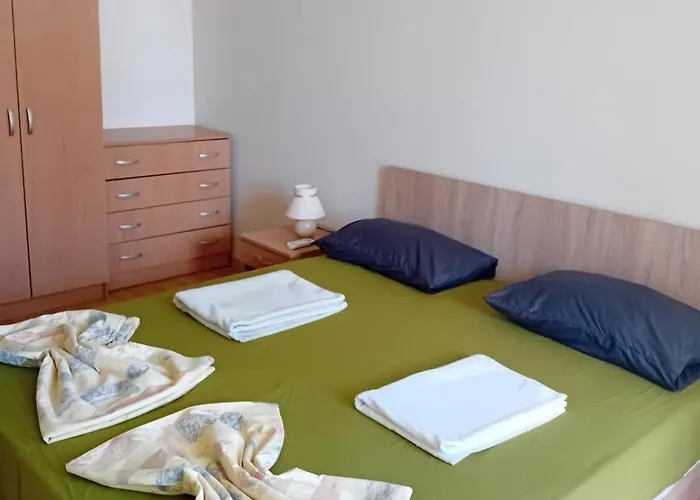 двустаен във виго панорама Nesebar